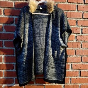 NWT Elegant Black and Gray Poncho with Faux Fur Hood